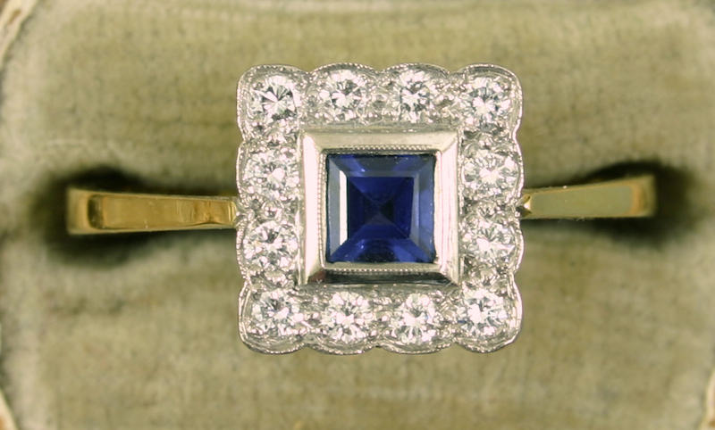 Art Deco Safir Brillant Ring 2.jpg